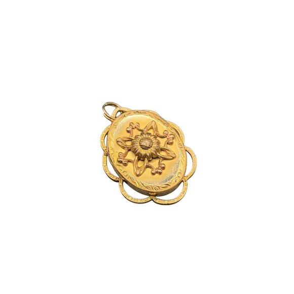Vintage PR ST Co Gold Filled Locket Pendant Keepsake Ornate Front w Back Opening - Picture 1 of 7
